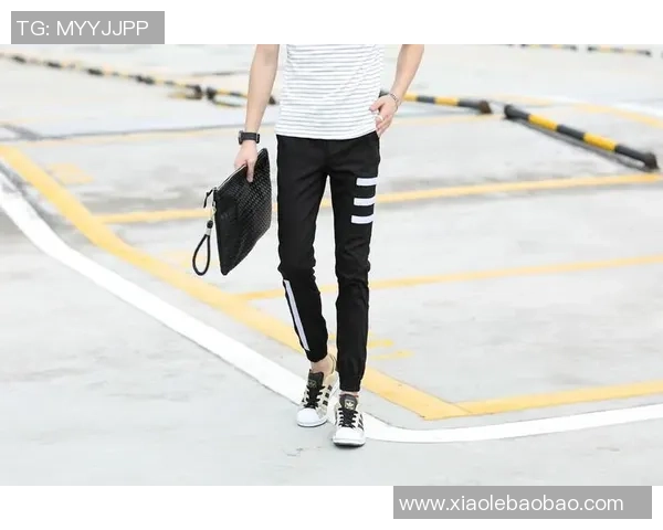 时尚与运动兼备足球明星推荐男士裤子选择指南 时尚与运动兼备足球明星推荐男士裤子选择指南