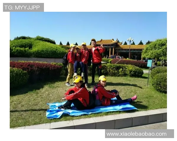 楠木铺足球明星队携手共创辉煌赛季展现青春活力与团队精神 楠木铺足球明星队携手共创辉煌赛季展现青春活力与团队精神